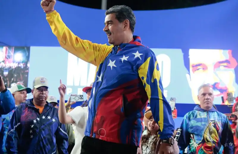 El sistema de voto electrónico de Venezuela, ¿Beneficia o perjudica a Maduro? Escribe Julio Pizetti